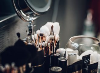 Cleaning the dressing table. How to do it right?