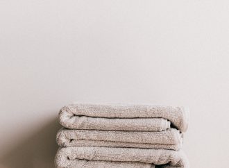 What materials to choose towels from?