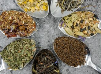 Salt-Free Herb Seasoning for a Flavorful, Healthy Meal